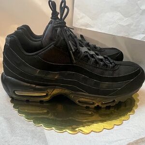 Nike Men's Air Max 95